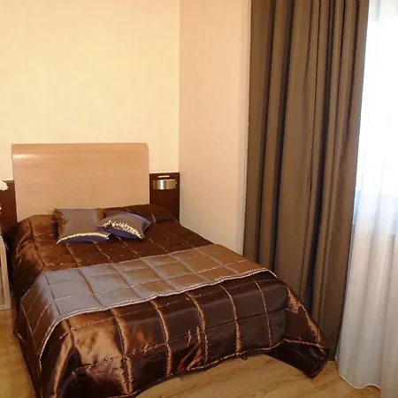 Eh Rome Airport Euro House פיומיצ'ינו