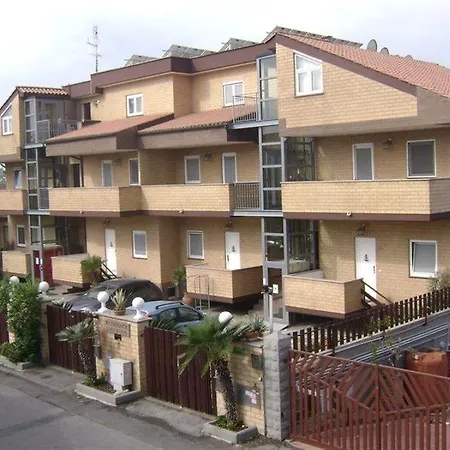 Eh Rome Airport Euro House מלון