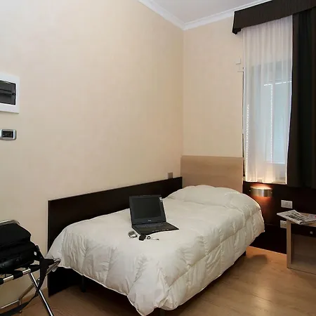 מלון Eh Rome Airport Euro House