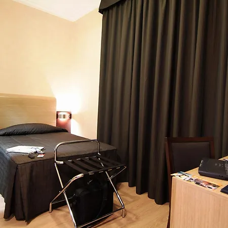 מלון Eh Rome Airport Euro House 3*