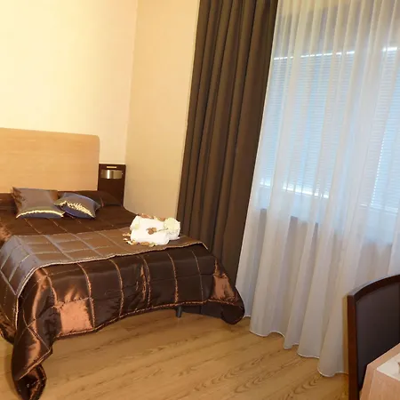 Eh Rome Airport Euro House