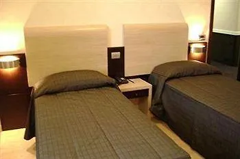 Eh Rome Airport Euro House 3*