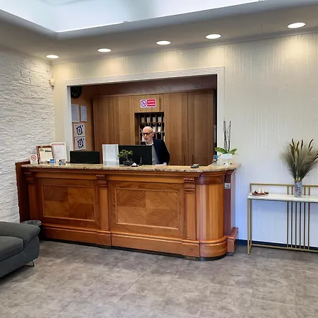 מלון Eh Rome Airport Euro House