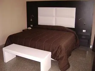 מלון Eh Rome Airport Euro House 3*